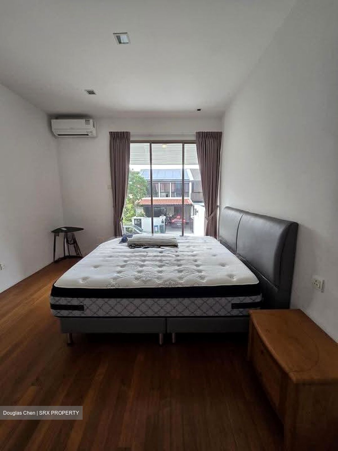 Siglap Park (D15), Terrace #609629481